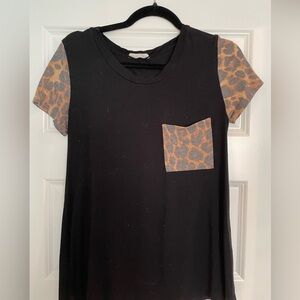 Soft tee with pocket